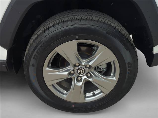 Certified 2025 Toyota RAV4 XLE FWD image 9