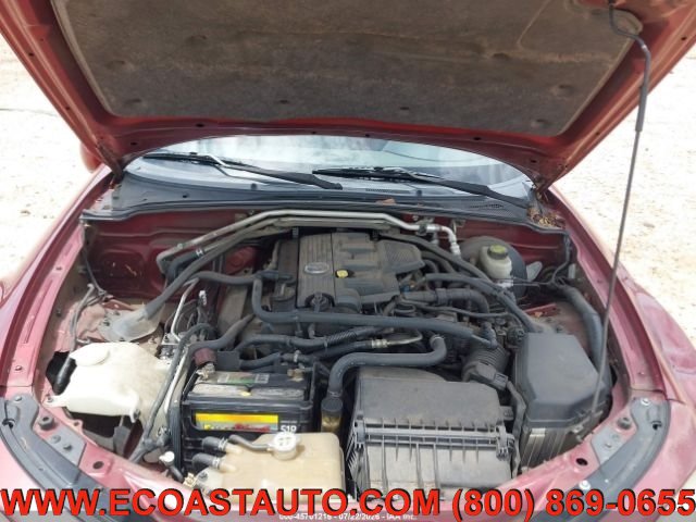 Used 2006 MAZDA MX-5 Miata Grand Touring RWD image 9