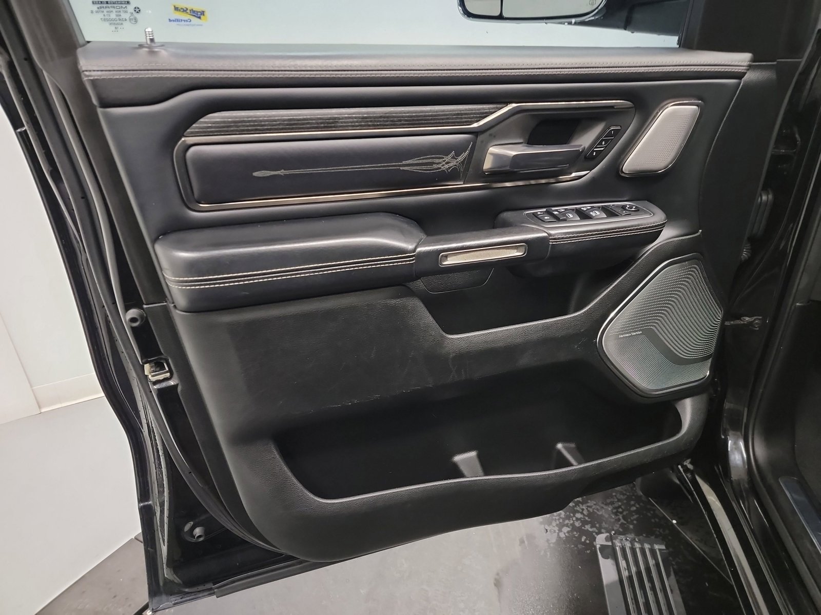 Used 2019 RAM 1500 Limited image 13