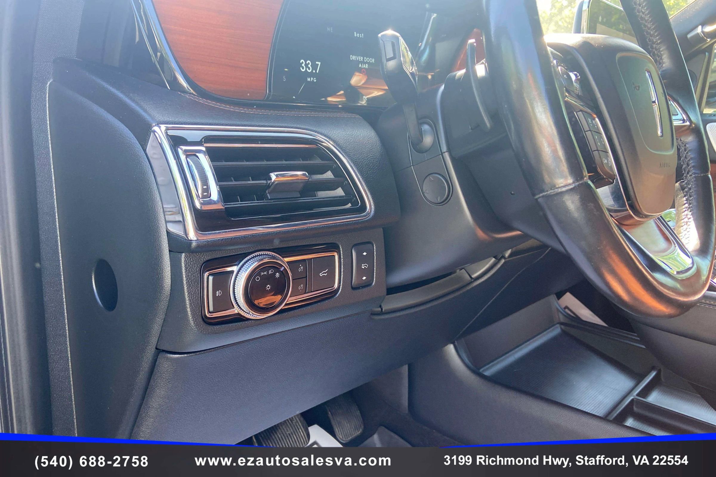Used 2018 Lincoln Navigator Reserve w/ Technology Package AWD/4WD image 25