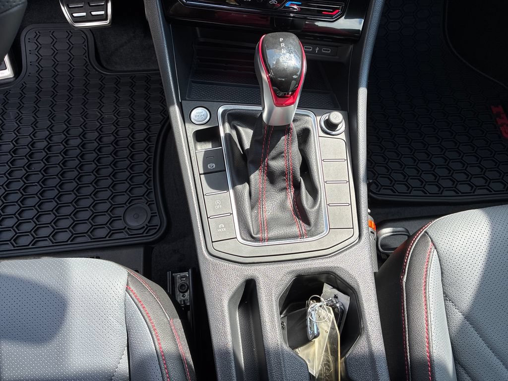 New 2027 Volkswagen Jetta GLI Autobahn FWD image 15