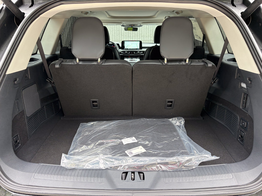 New 2026 Lincoln Aviator AWD image 24