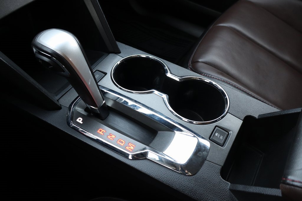 Used 2013 GMC Terrain SLT w/ LPO, Chrome Package image 9