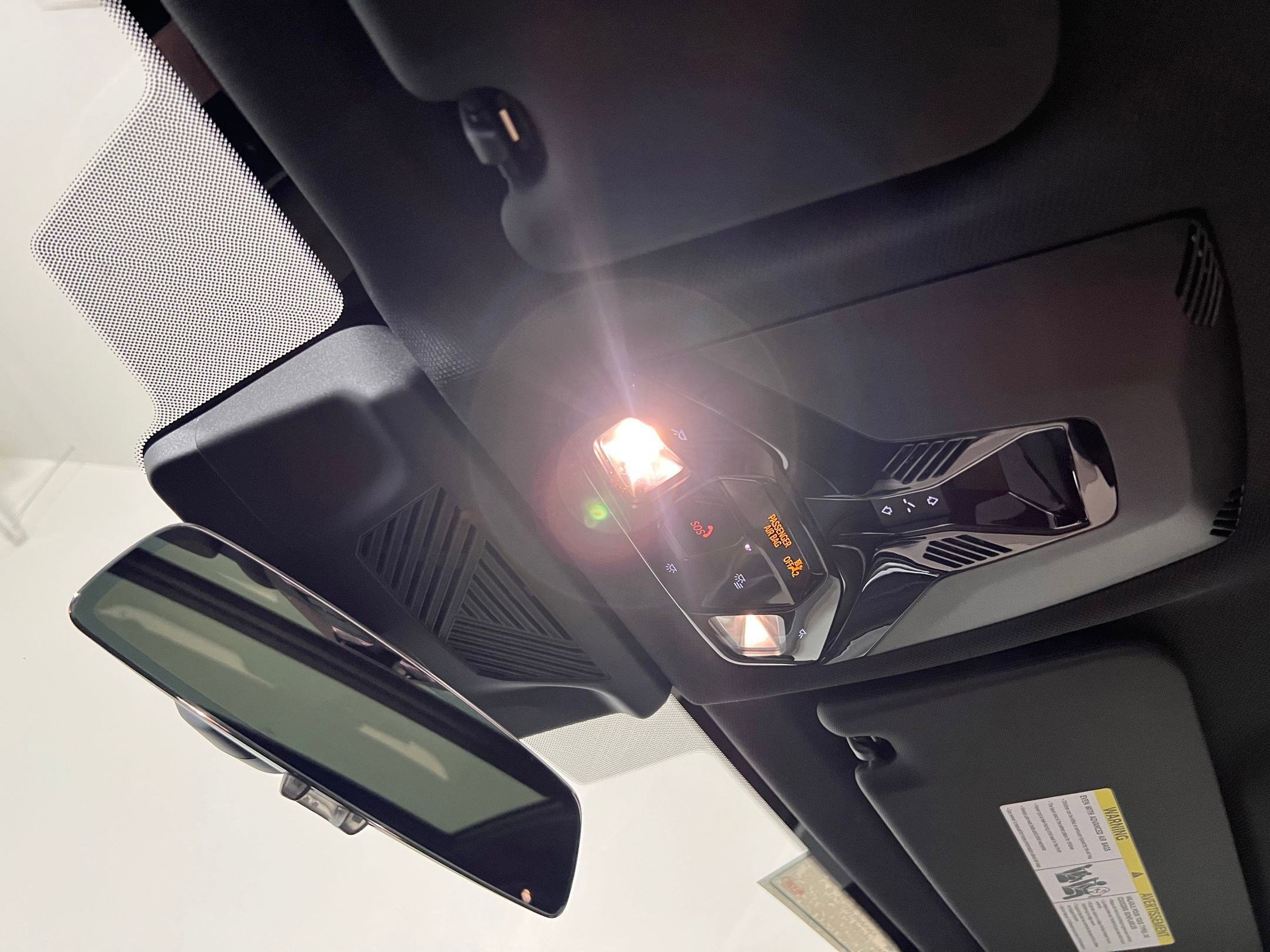 Used 2025 BMW X1 xDrive28i w/ Convenience Package image 18