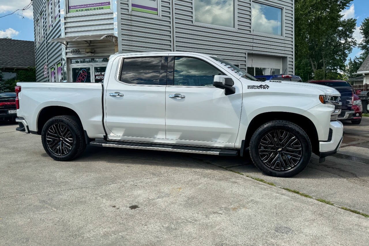 Used 2022 Chevrolet Silverado 1500 High Country w/ LPO, Dark Essentials Package AWD/4WD image 2