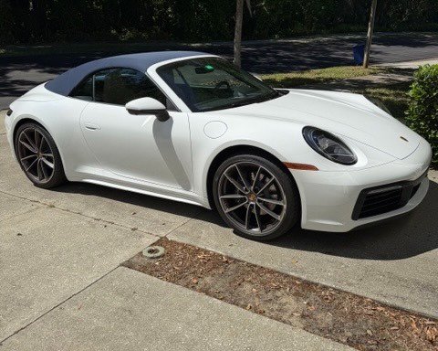 Used 2022 Porsche 911 Carrera image 3