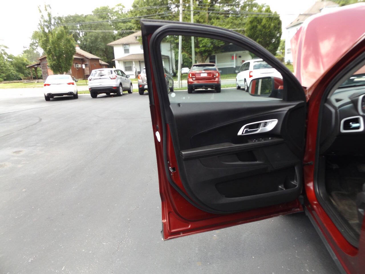 Used 2017 Chevrolet Equinox LT w/ Convenience Package image 18
