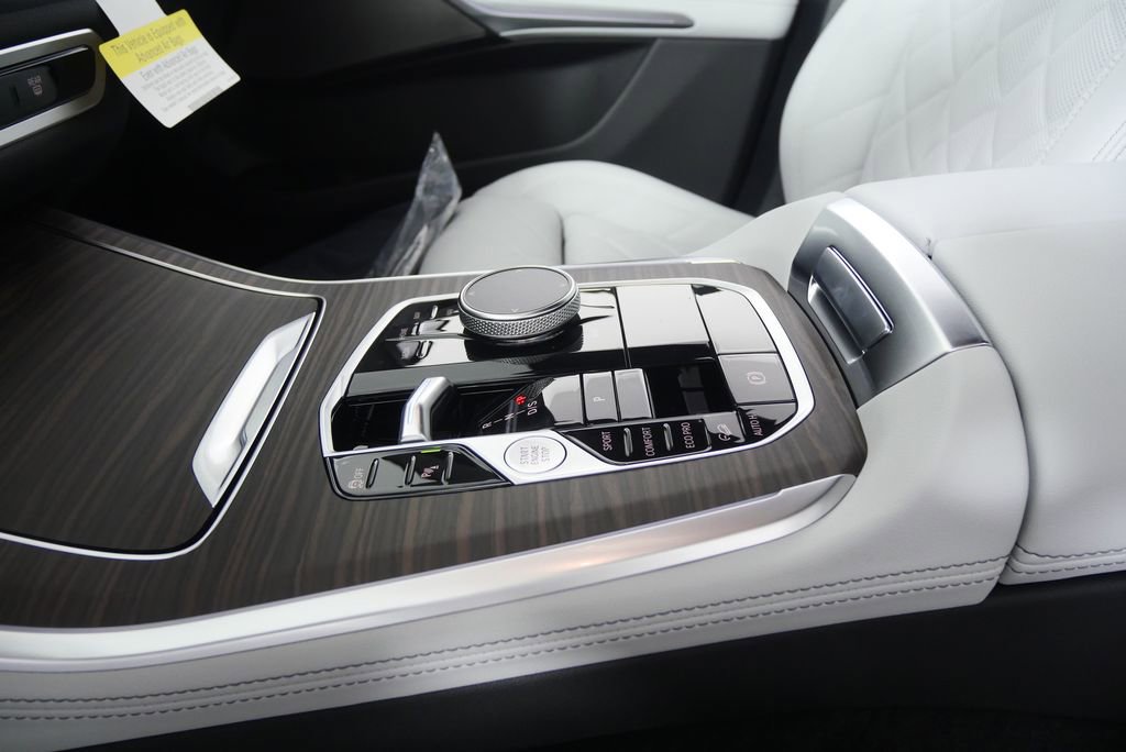 Used 2026 BMW X5 xDrive40i image 21