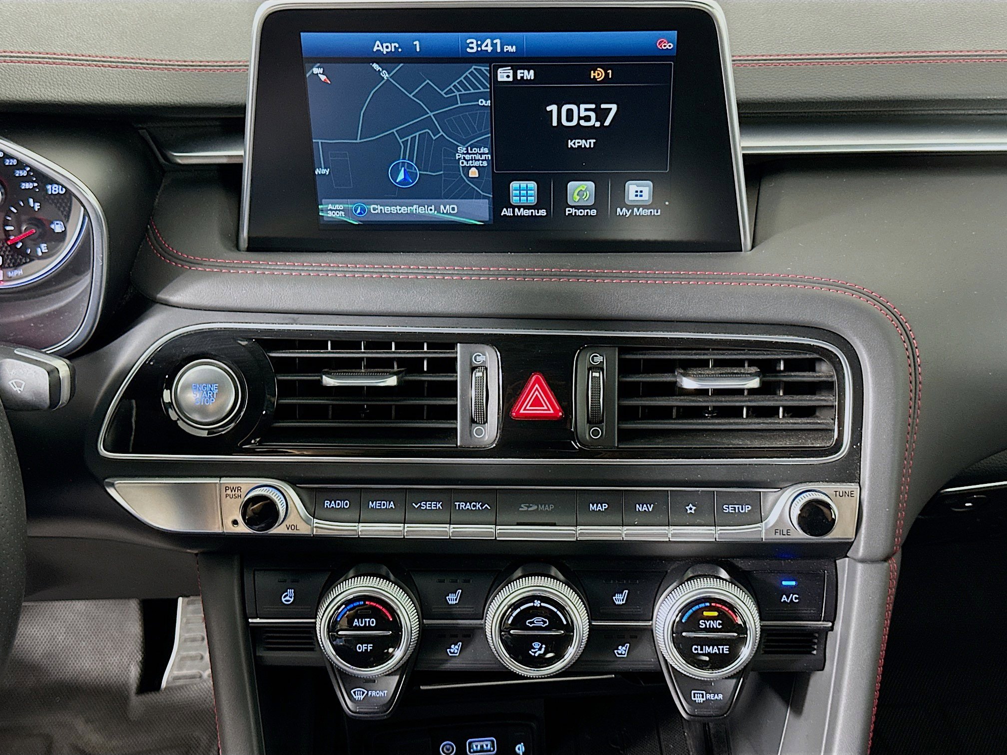 Used 2021 Genesis G70 3.3T w/ Sport Package image 24