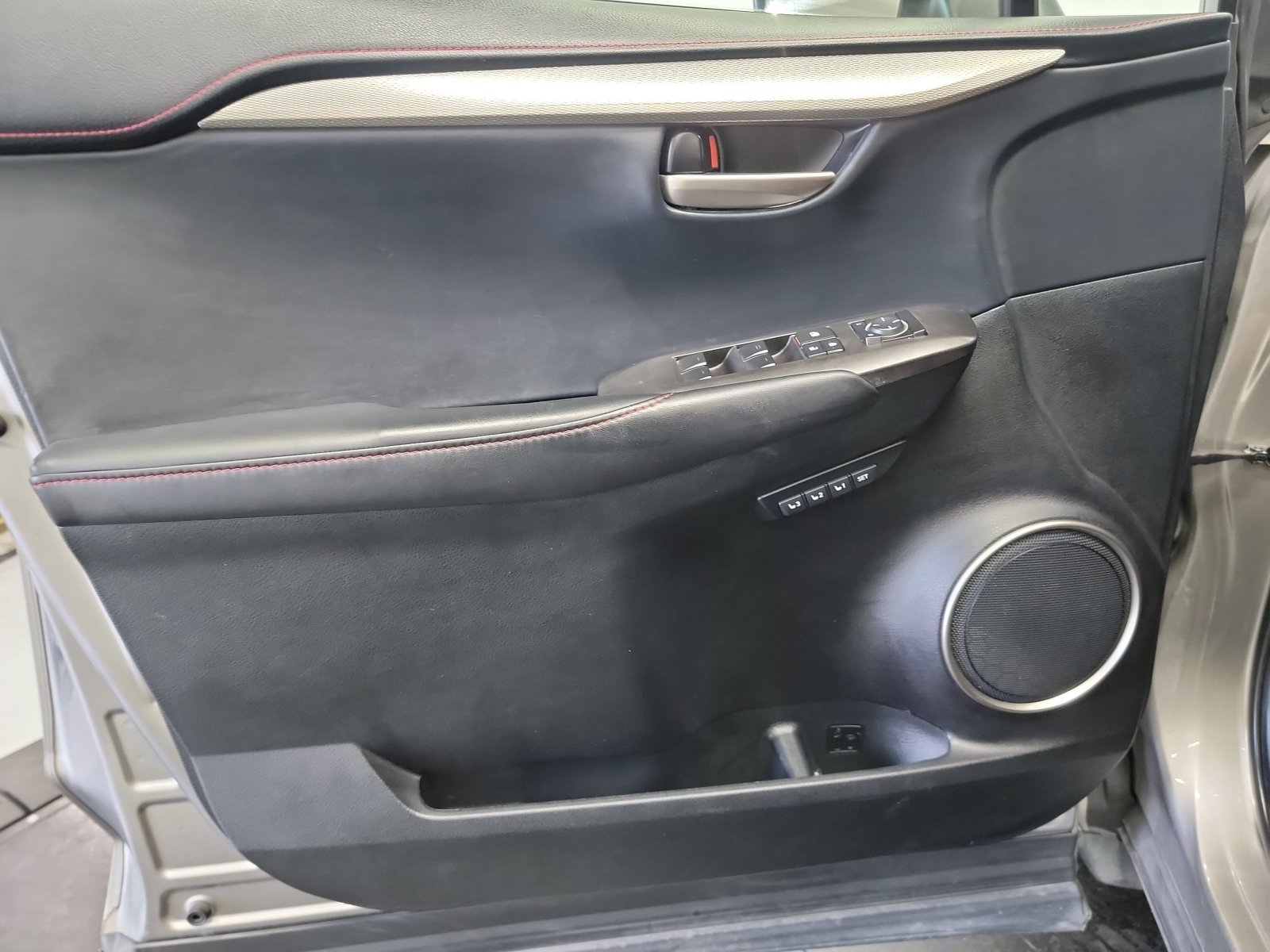 Used 2017 Lexus NX 200t AWD image 13