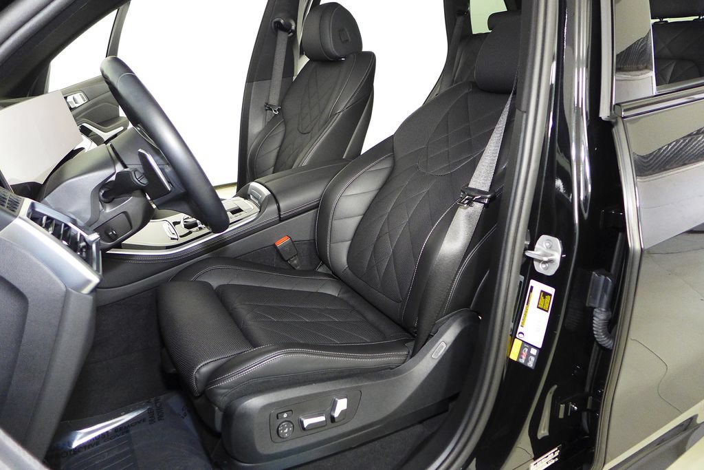 Certified 2024 BMW X5 sDrive40i w/ M Sport Package RWD image 22