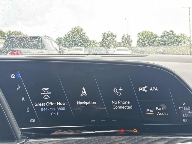 Used 2021 Cadillac Escalade Premium Luxury RWD image 42