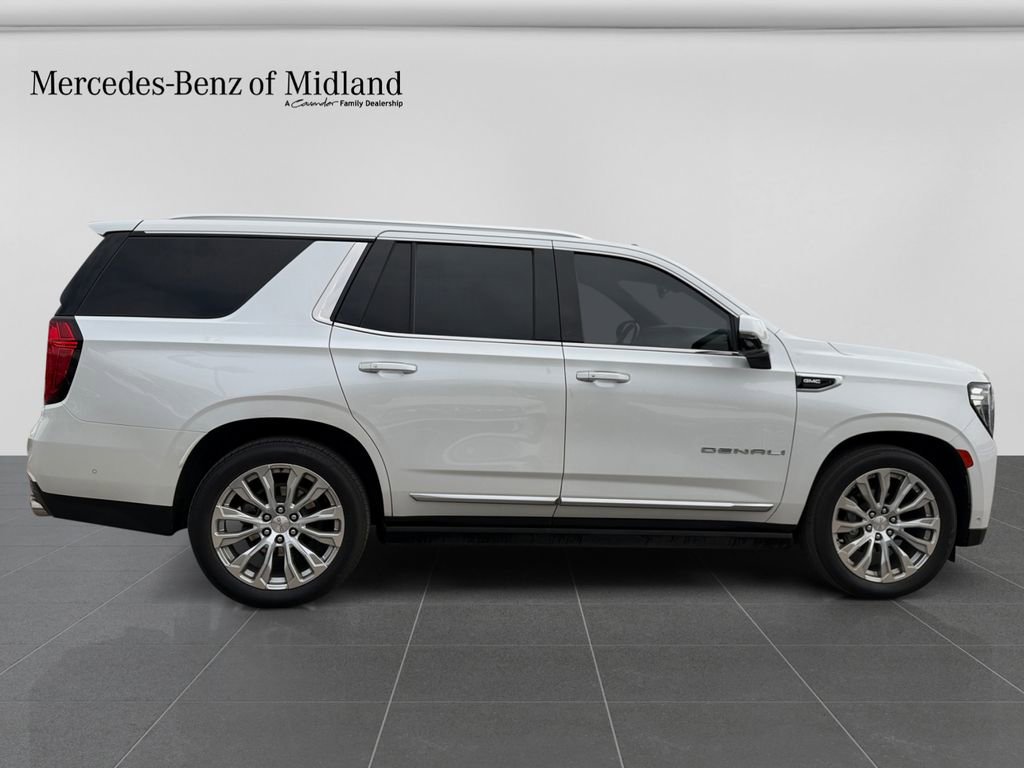 Used 2023 GMC Yukon Denali w/ Advanced Technology Package image 8