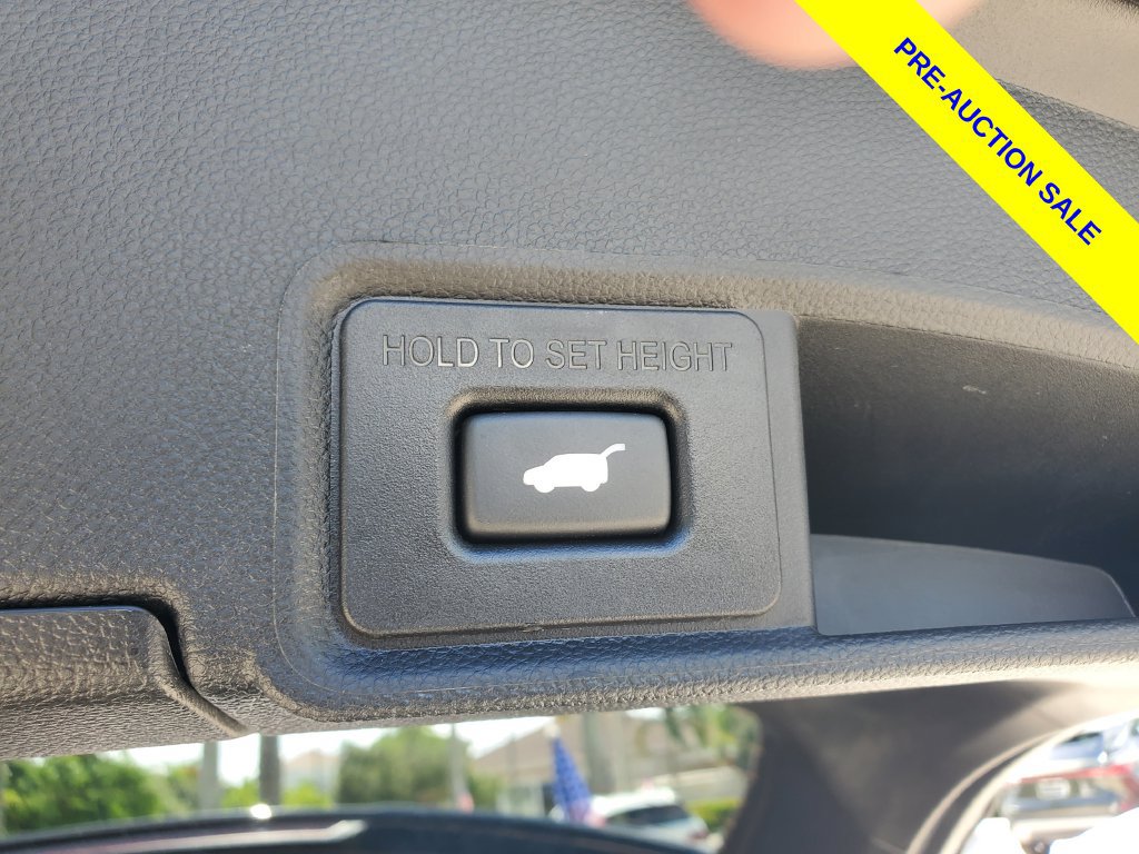 Used 2025 Acura RDX w/ Advance Package AWD/4WD image 9