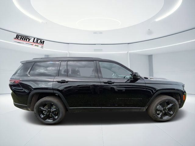 New 2025 Jeep Grand Cherokee L Limited w/ Black Appearance Package image 2