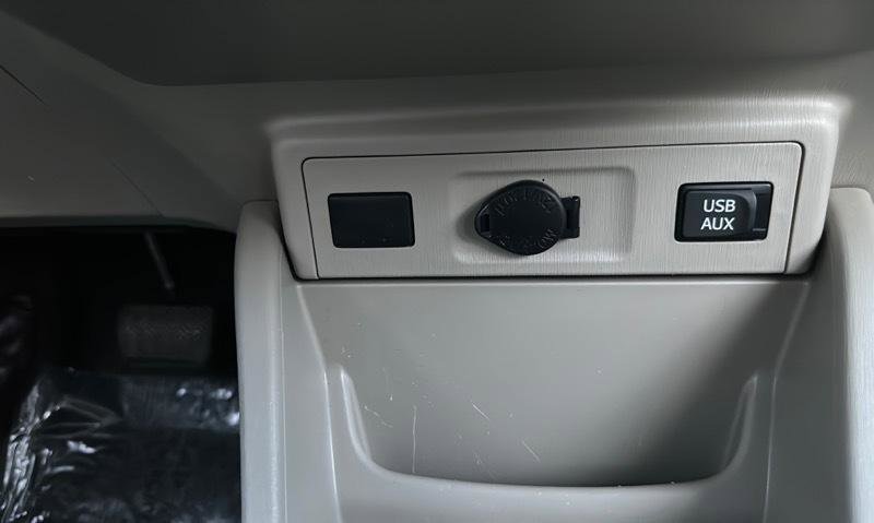 Used 2012 Toyota Prius V Two FWD image 29