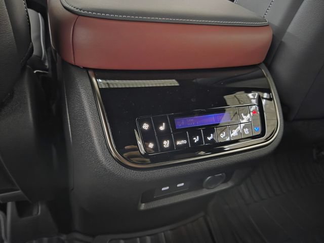 New 2027 INFINITI QX80 Autograph w/ Autograph Exterior Package AWD/4WD image 17