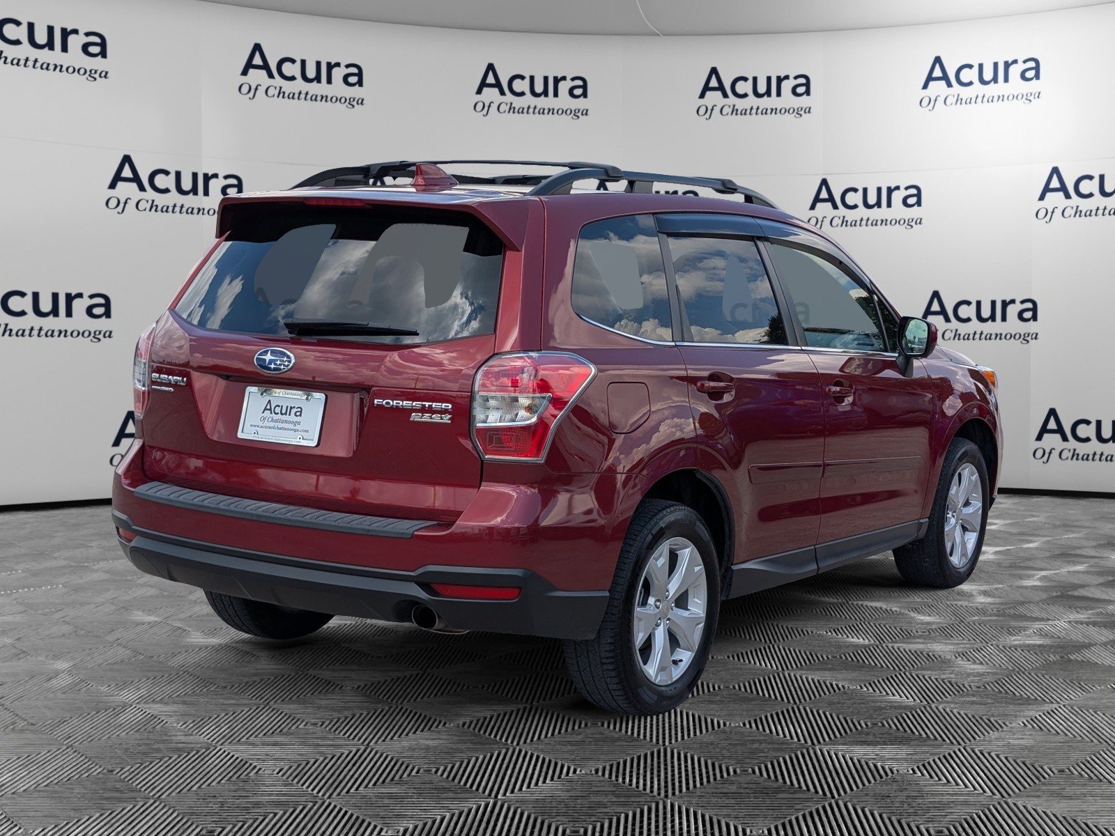Used 2016 Subaru Forester 2.5i Limited AWD/4WD image 5