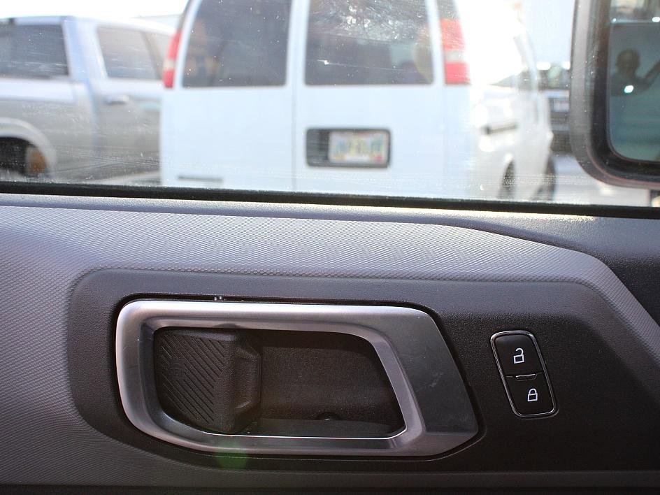 Used 2023 Ford Bronco Black Diamond image 32