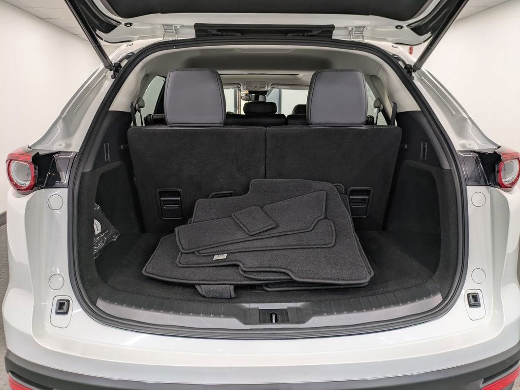 Certified 2022 MAZDA CX-9 Touring w/ Touring Premium Package AWD/4WD image 25