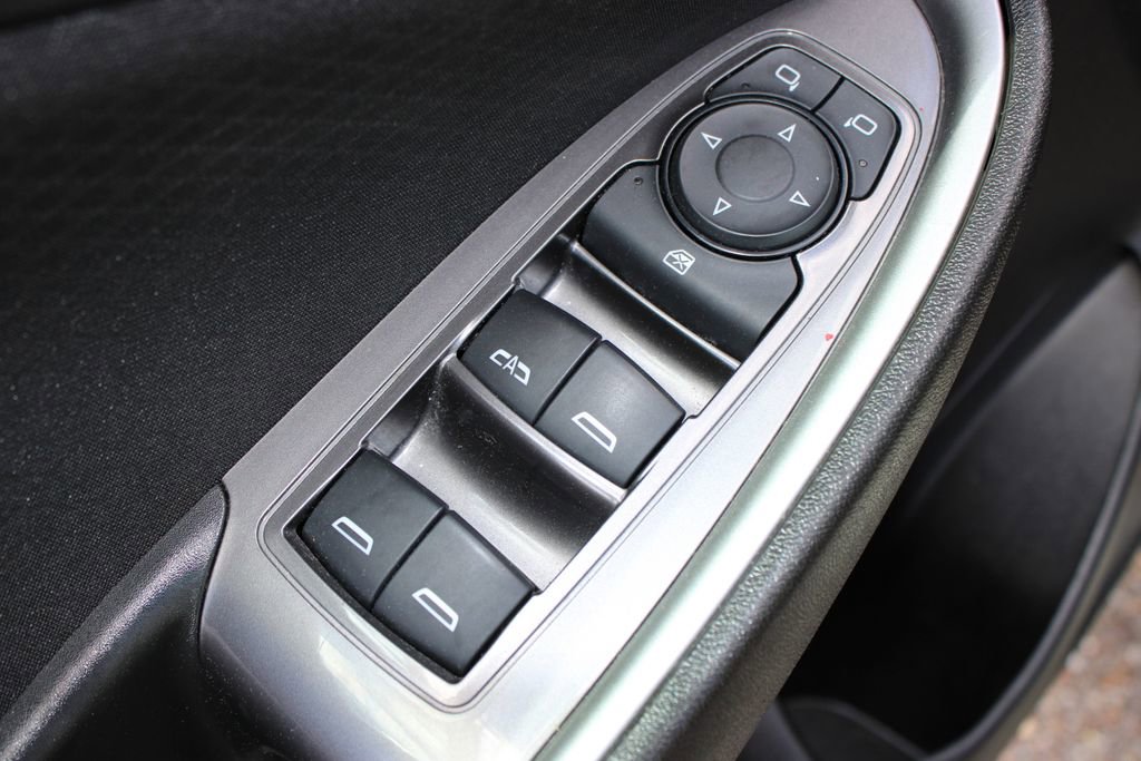 Used 2023 Chevrolet Malibu LT image 12