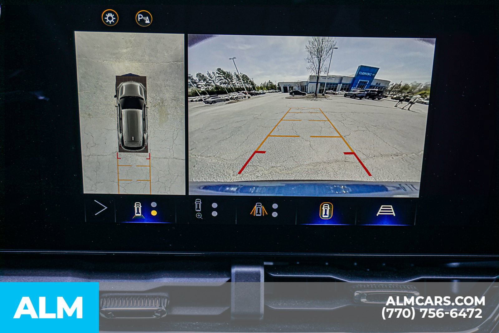 Used 2025 Chevrolet Equinox RS w/ Safety and Technology Package image 42