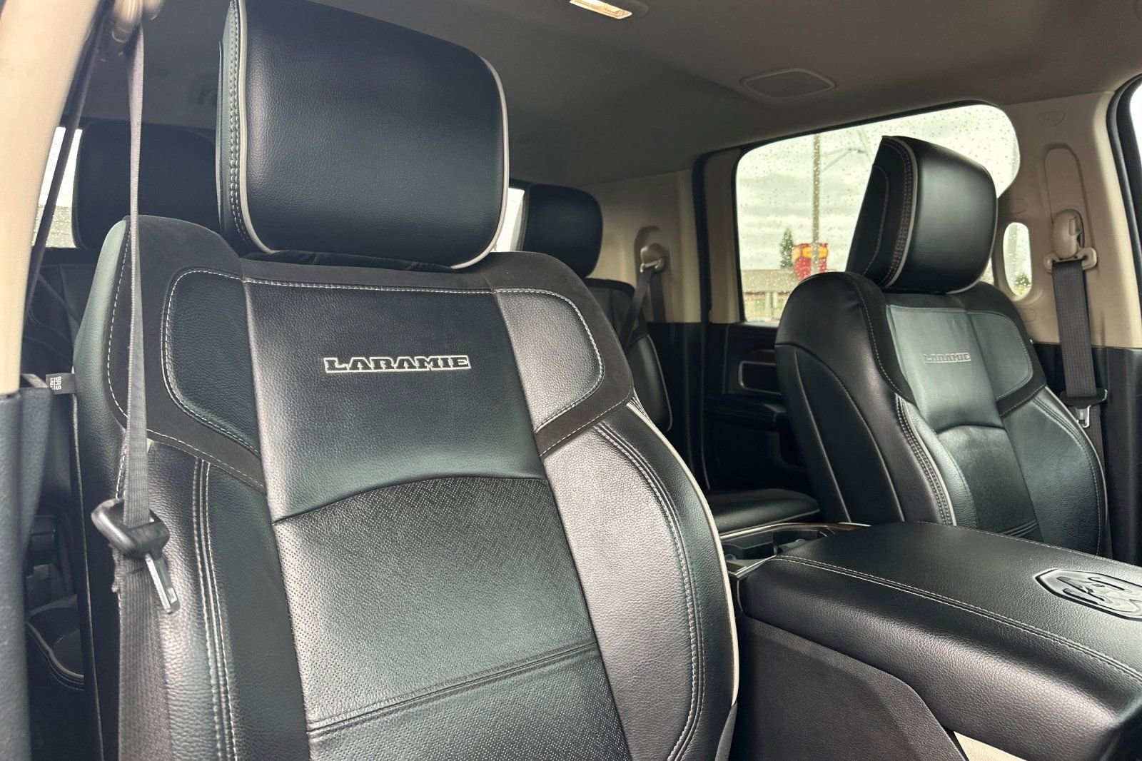 Used 2022 RAM 3500 Laramie image 16