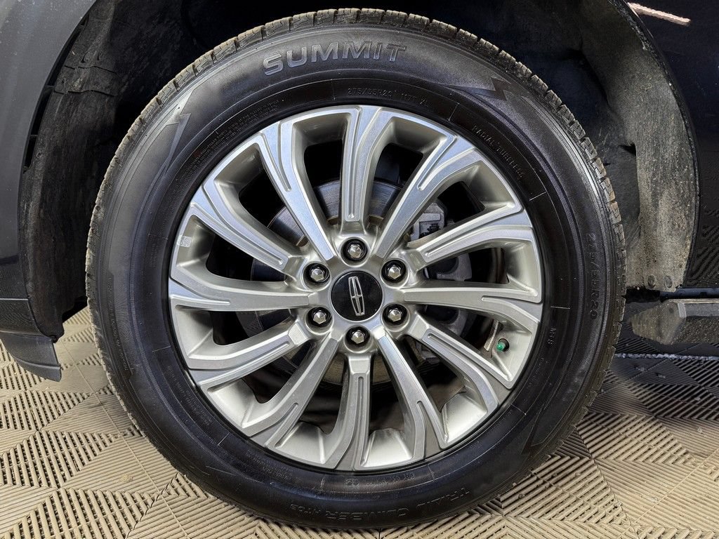Used 2024 Lincoln Navigator L 4WD image 21