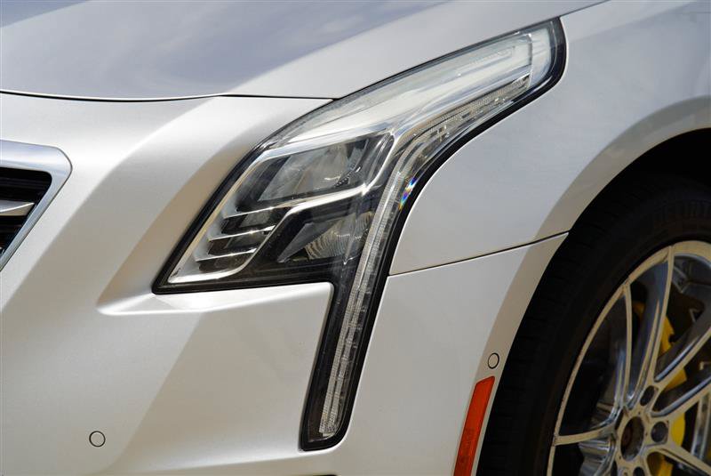 Used 2016 Cadillac CT6 Luxury w/ Active Chassis Package AWD/4WD image 23