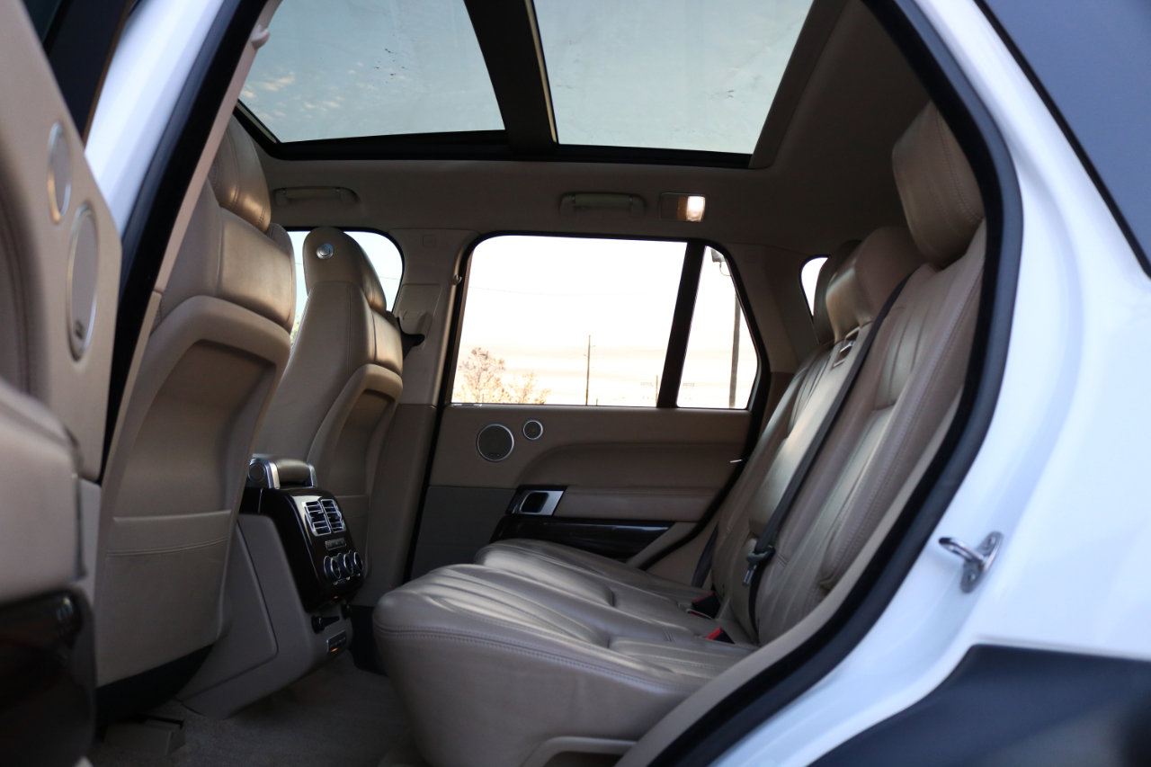 Used 2016 Land Rover Range Rover Supercharged image 35