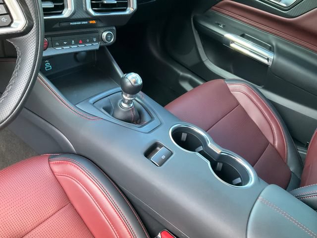 Used 2025 Ford Mustang GT Premium RWD image 17
