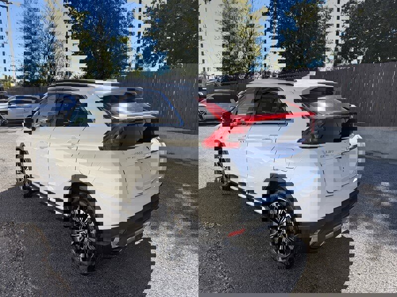 Used 2020 Mitsubishi Eclipse Cross SE image 7