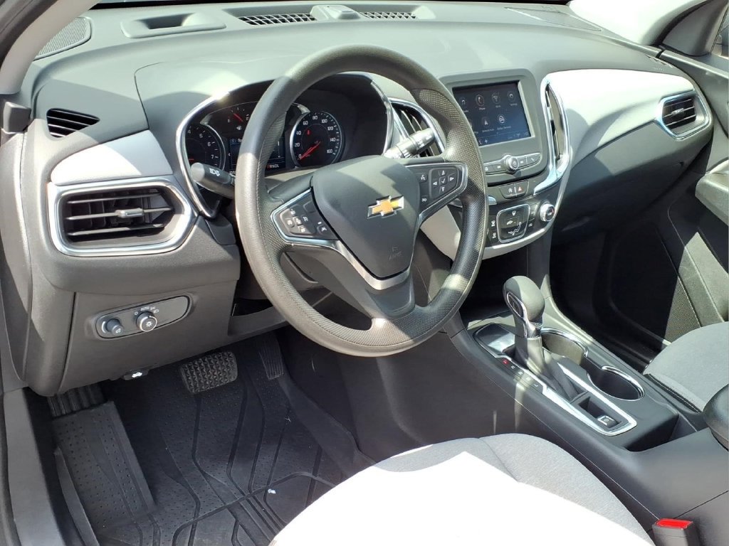 Used 2024 Chevrolet Equinox LS w/ LS Convenience Package FWD image 18