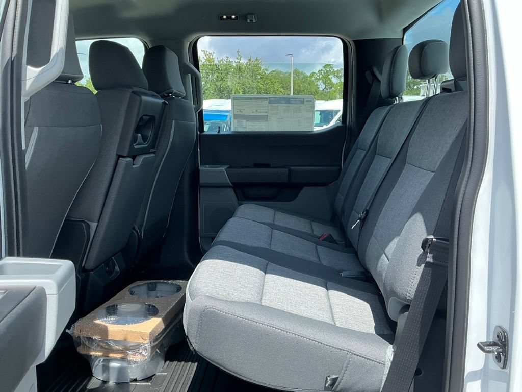 New 2026 Ford F250 XL w/ XL Driver Assist Package AWD/4WD image 30