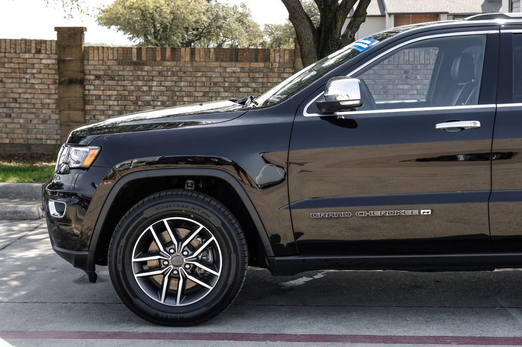 Used 2022 Jeep Grand Cherokee Limited w/ Tech Group AWD/4WD image 22