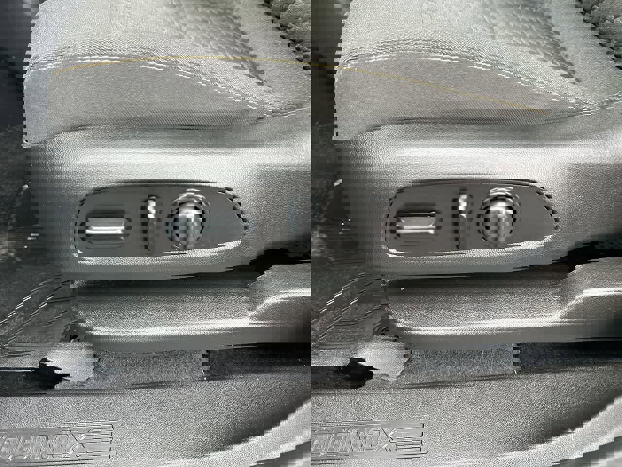 Used 2020 Chevrolet Equinox LT image 22