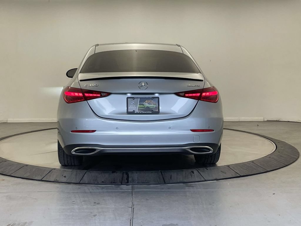 Used 2025 Mercedes-Benz C 300 4MATIC Sedan image 4