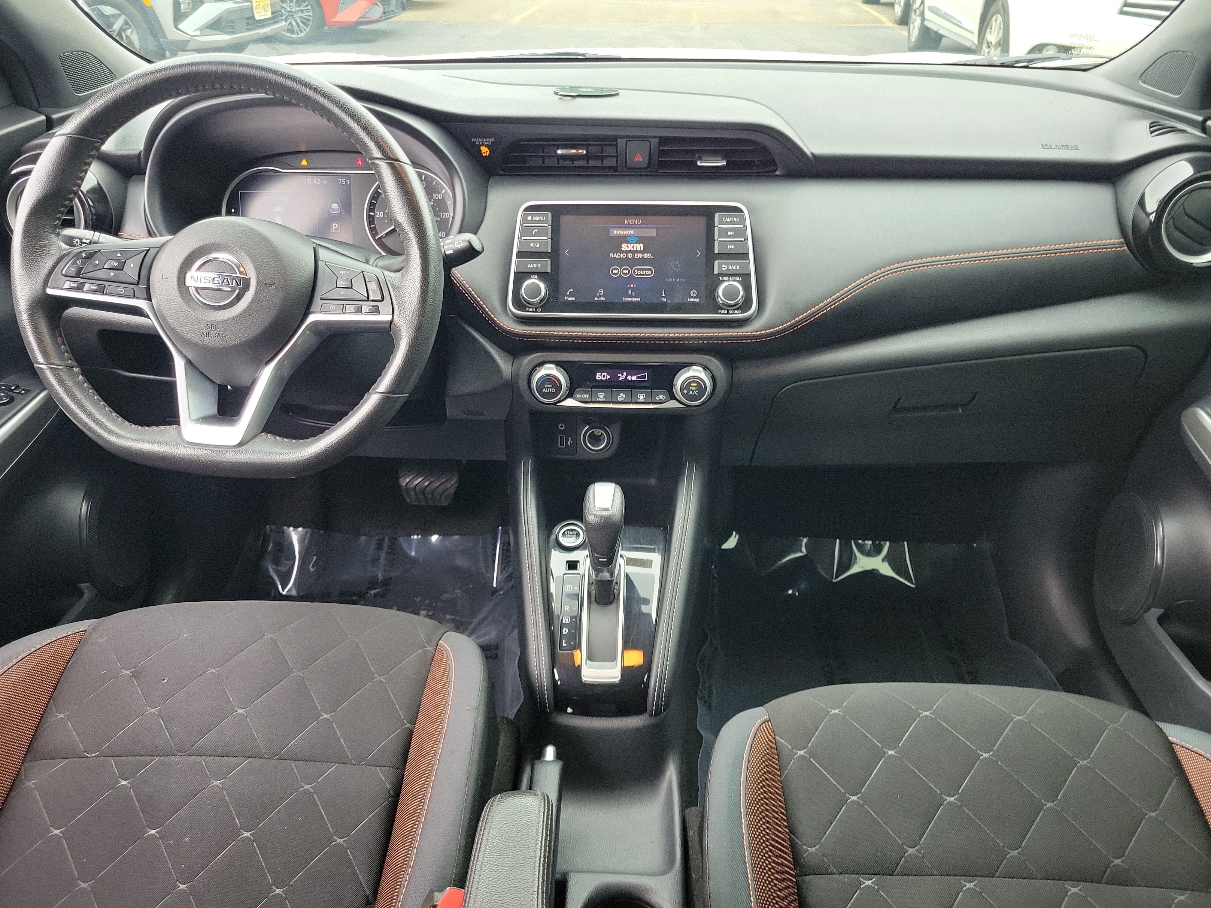 Used 2020 Nissan Kicks SR FWD image 9