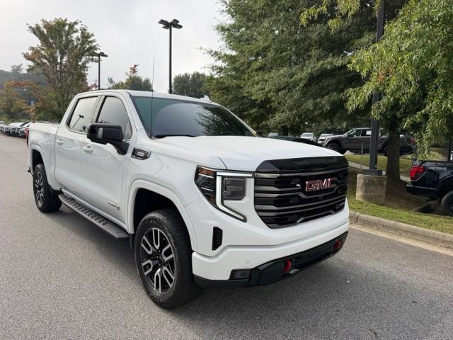 Used 2025 GMC Sierra 1500 AT4 w/ AT4 Premium Package AWD/4WD image 7