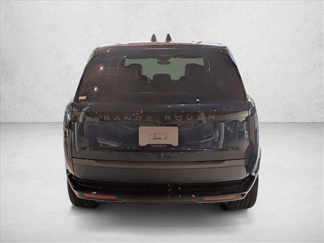 New 2026 Land Rover Range Rover Long Wheelbase SE AWD/4WD image 8