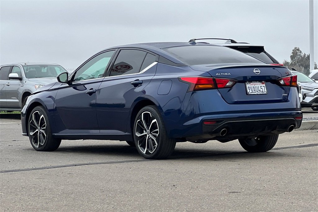 Used 2024 Nissan Altima 2.5 SR image 7