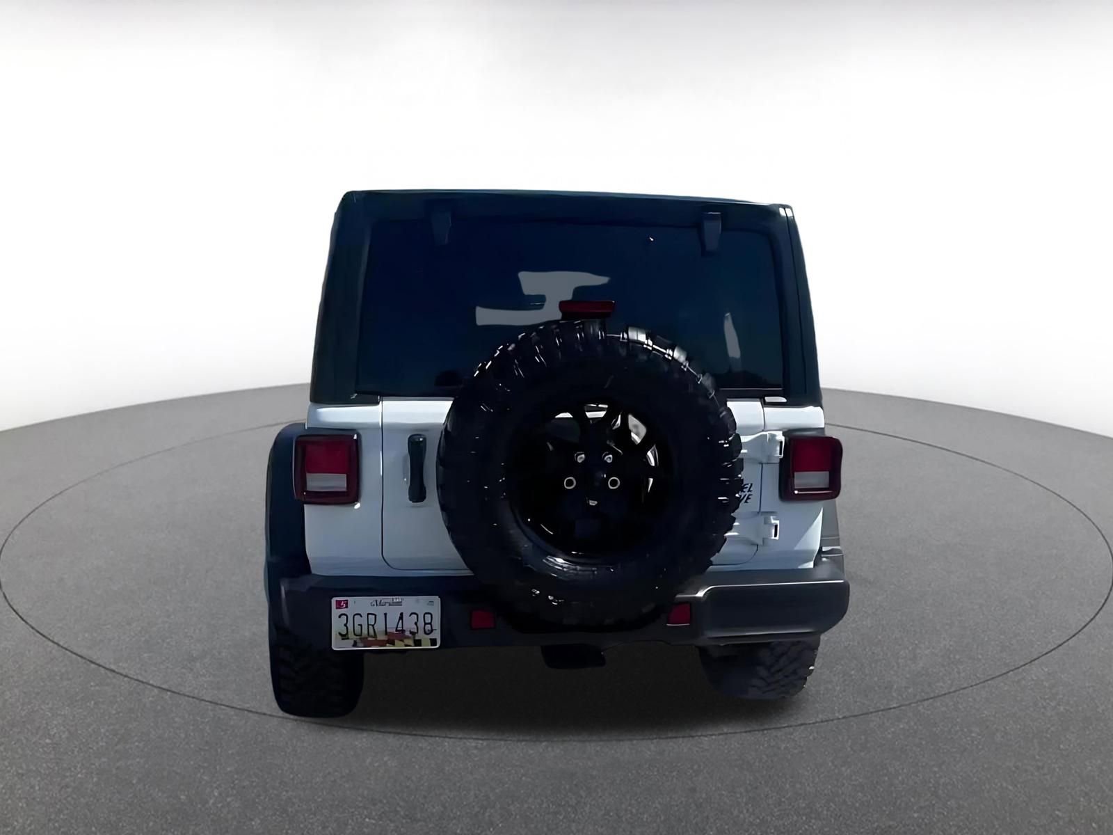 Used 2025 Jeep Wrangler Unlimited Sport AWD/4WD image 12