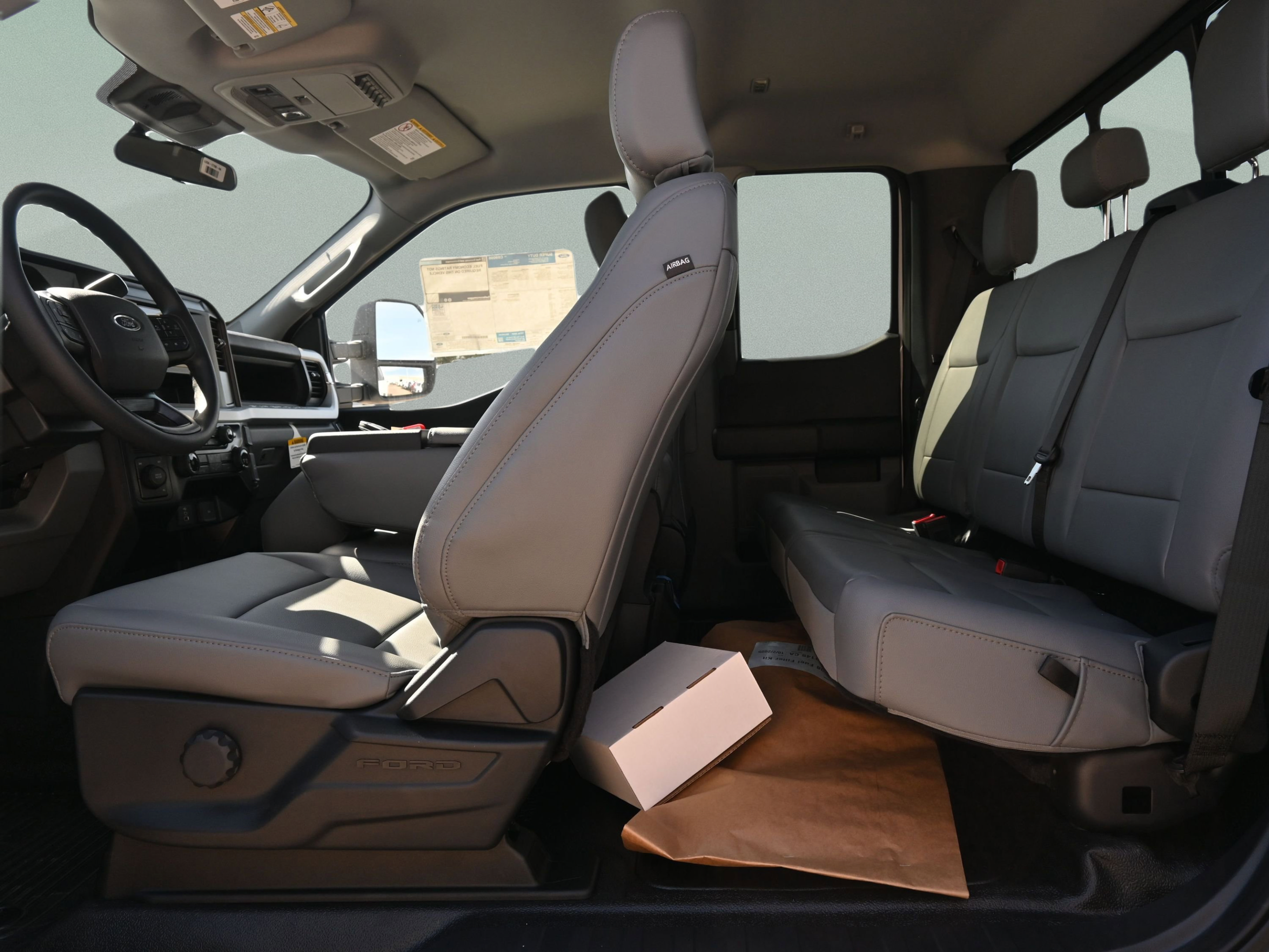 New 2026 Ford F550 4x4 Supercab Super Duty image 16