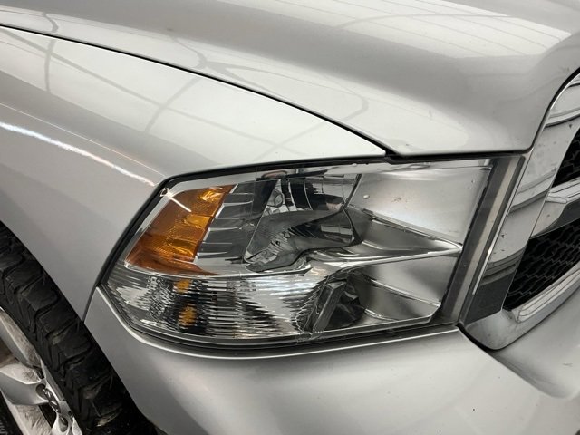 Used 2015 RAM 1500 Classic SLT image 25