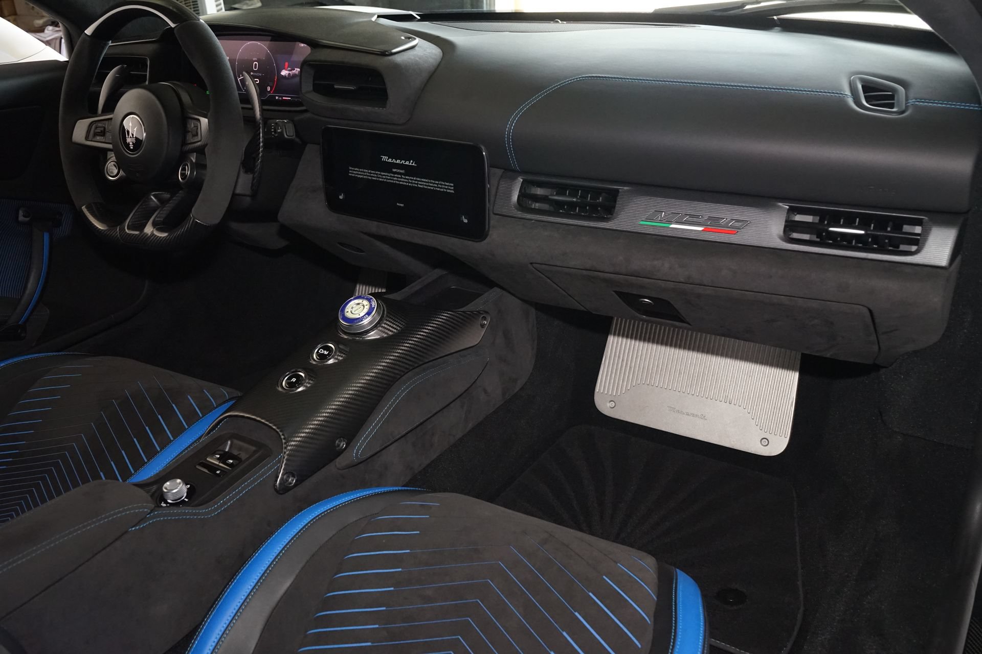 Used 2022 Maserati MC20 Coupe RWD image 15