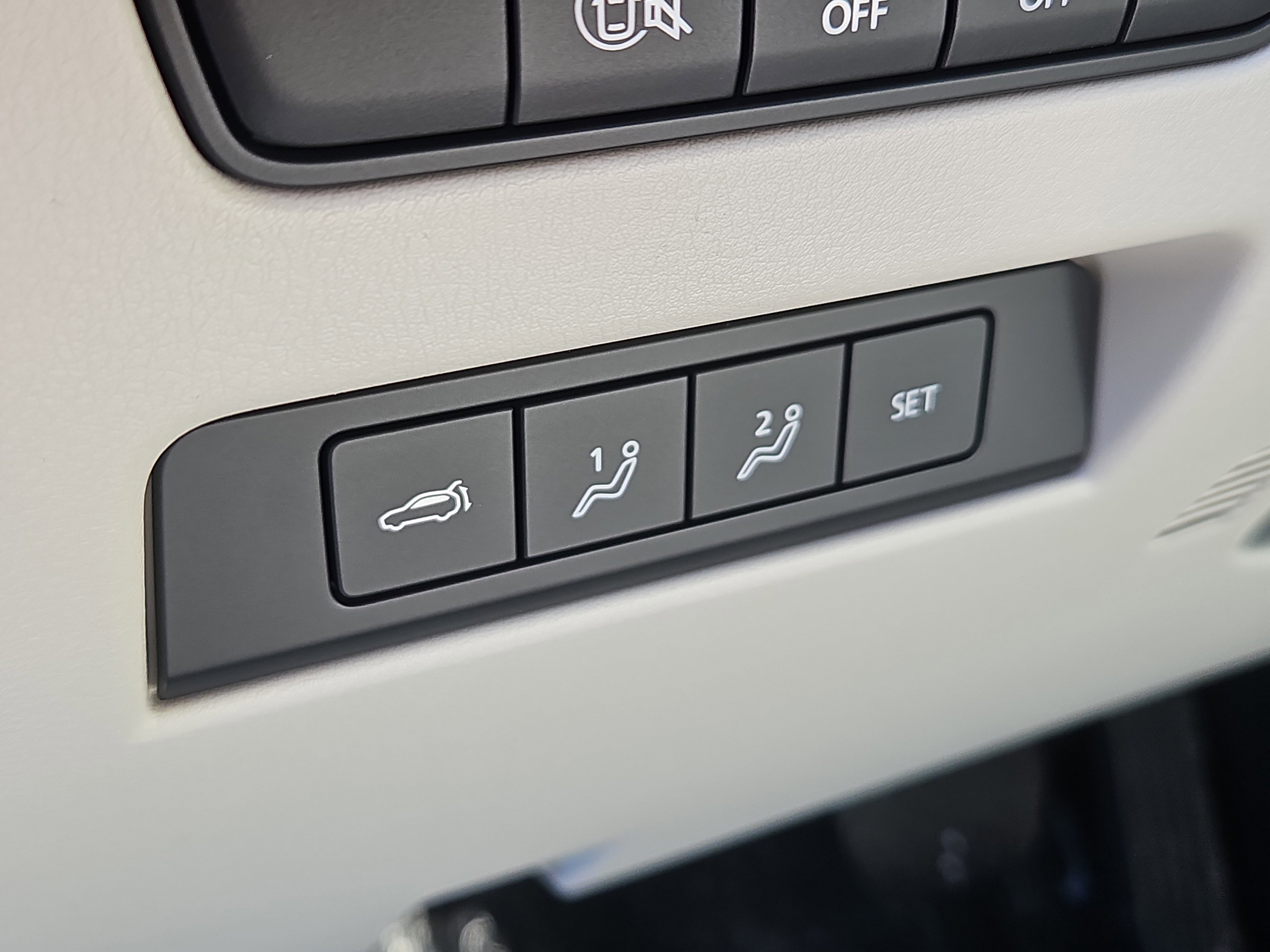 New 2026 MAZDA CX-90 Plug-In Hybrid w/ Premium Plus image 12