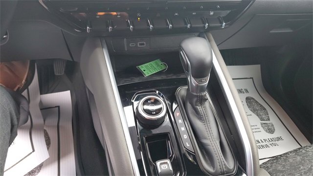 Certified 2024 Chevrolet Colorado ZR2 w/ Technology Package image 16