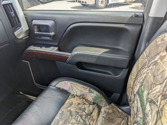 Used 2016 GMC Sierra 1500 SLE w/ Suspension Package, Off-Road AWD/4WD image 17