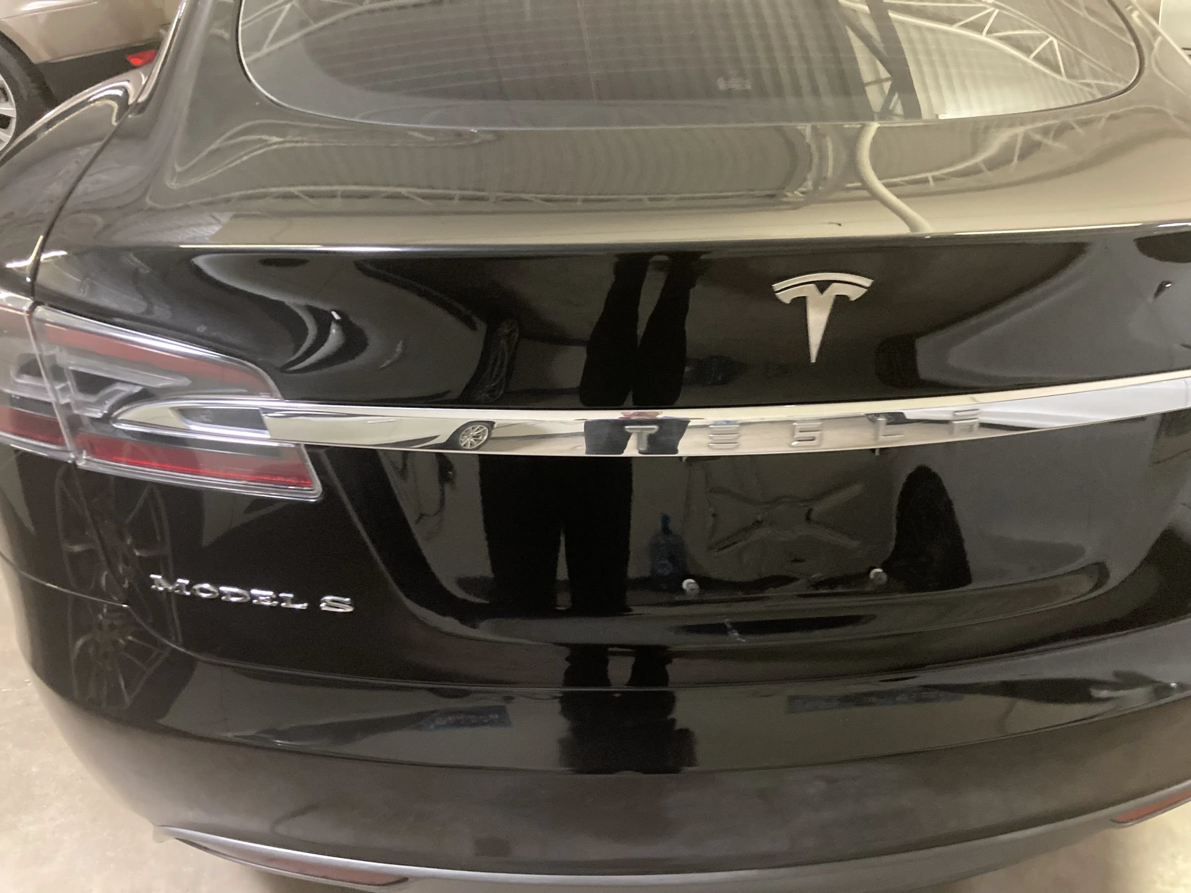 Used 2013 Tesla Model S RWD image 18