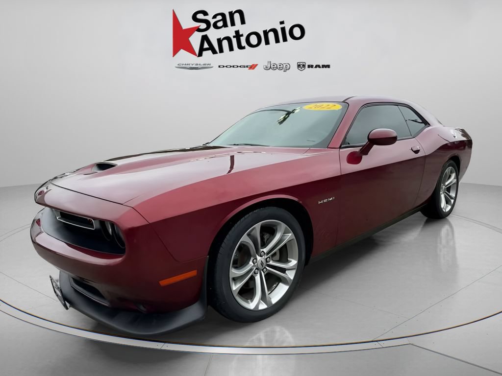 Used 2022 Dodge Challenger R/T RWD image 6